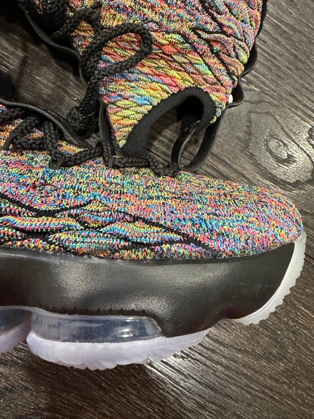 NIKE 'LeBron 15' Four Horsemen Fruity Pebbles Basketball Shoes Youth Sz. 5 - Picture 3 of 11
